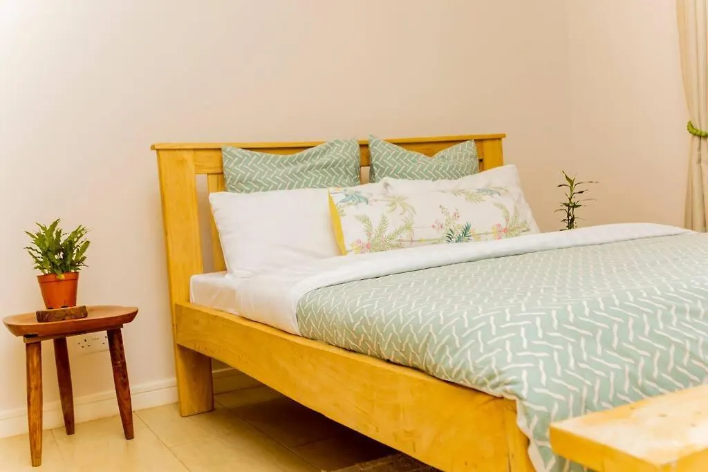 Greenleaf Town House Kampala 0*,  Uganda